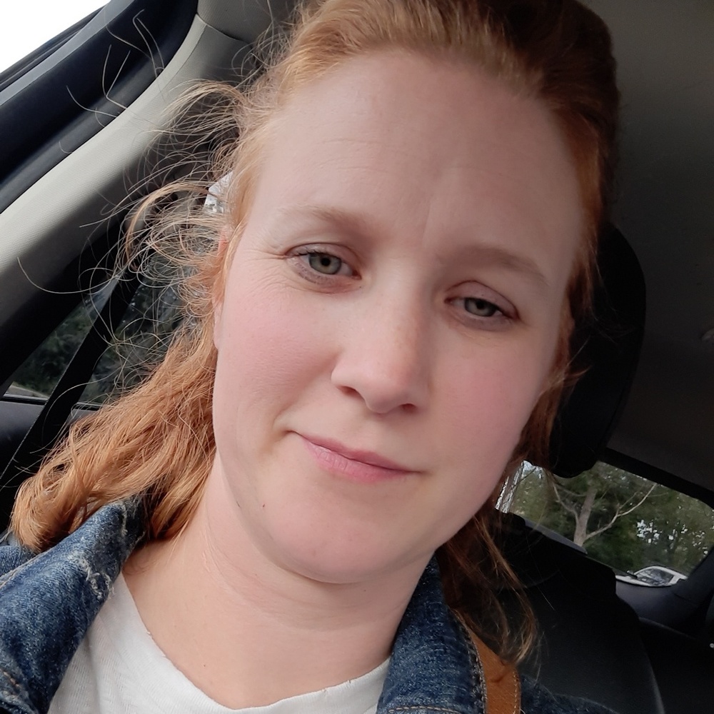 Meet your Posher, Abbey